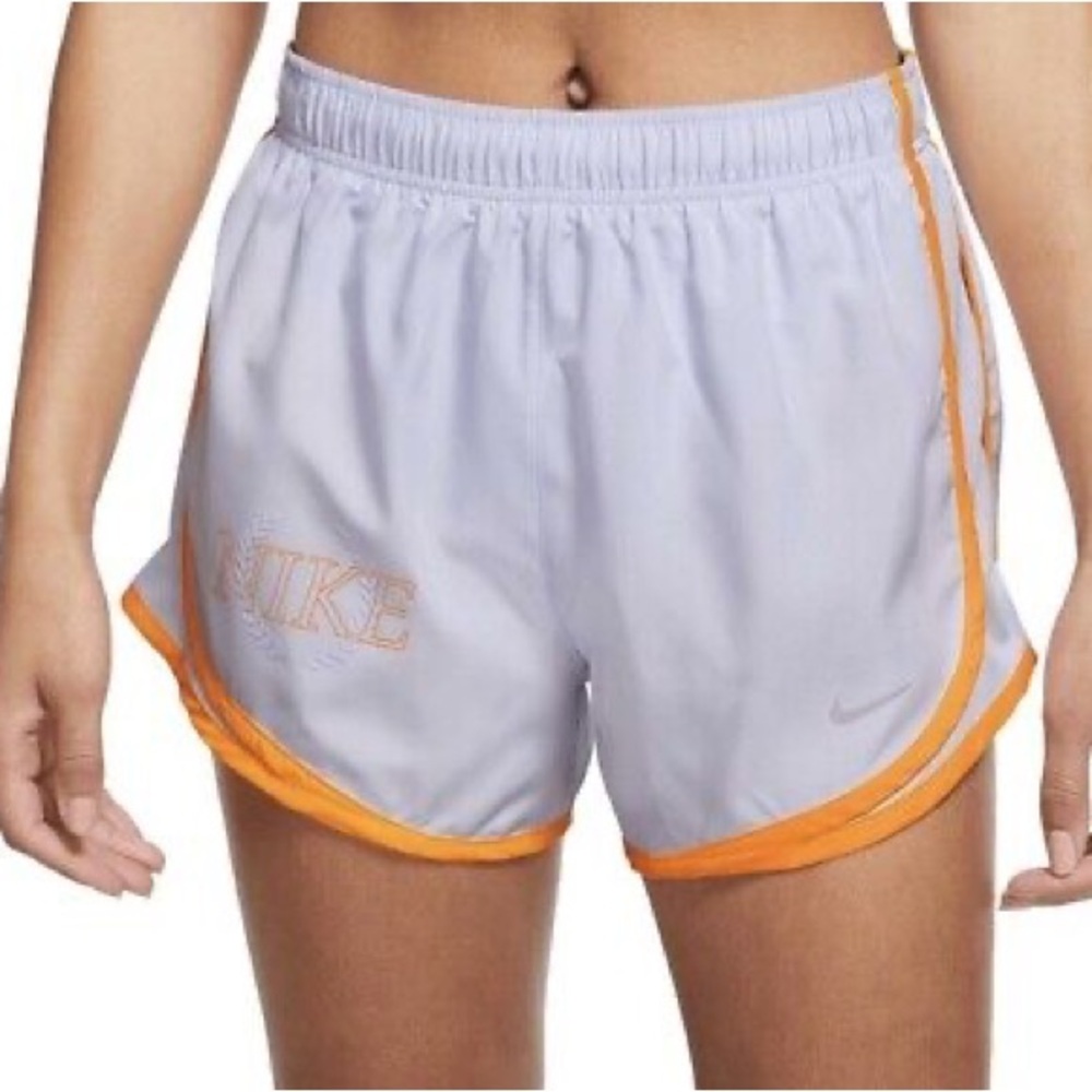 New Nike Women’s Training Shorts Small $38 Dry Fit